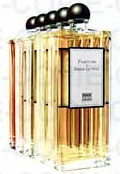 Un Bois Vanille  Serge Lutens -    